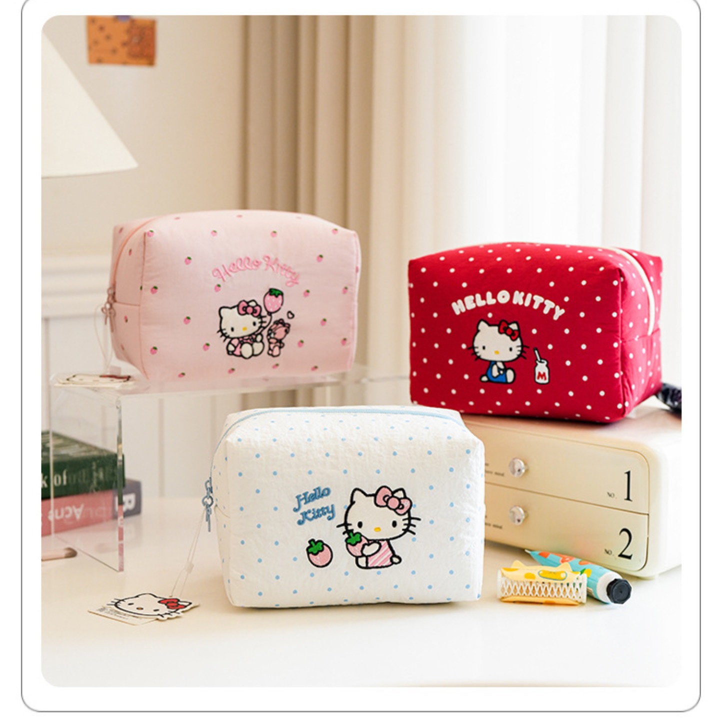 Skincare D'Alba - Tas Makeup Katun Lembut Hello Kitty